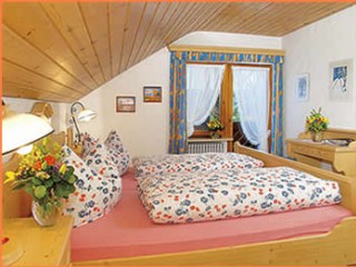Pension &Ouml;hningen-Schienen Privatpension Haus Brigitte picture 2